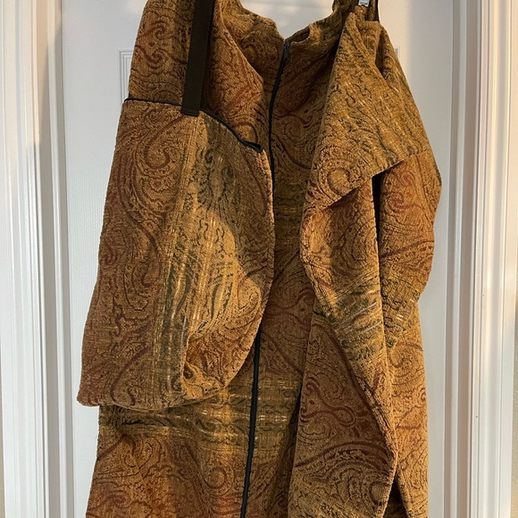 Custom Tapestry Garment Bags, hanging garment bag & 2 totes - Picture 1 of 3